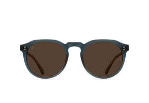 Eyewear: RAEN REMMY CIRUS / VIBRANT BROWN POLARIZED