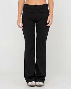 Rusty: RUSTY HILTON LOW RISE BOOTLEG TRACK PANT