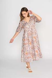 Vassalli: VASSALLI V NECK DRESS WITH PLEAT SLEEVE DETAIL