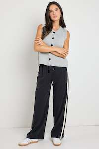 Stories Be Told: STORIES BE TOLD STAMP CREWNECK KNIT VEST TOP