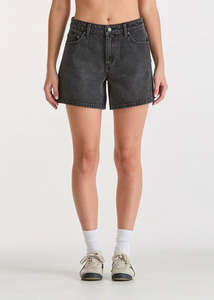 LEE MID STRAIGHT SHORT