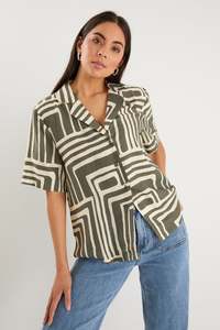 Stories Be Told: STORIES BE TOLD DISPATCH MAZE PRINT BOXY SHIRT