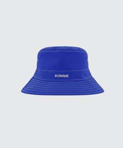 SONNIE NYLON BUCKET HAT ELECTRIC BLUE