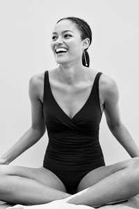 Sea Level: SEA LEVEL SPINNAKER CROSS FRONT MULTFIT ONE PIECE