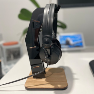 Homewares: Headphone stand