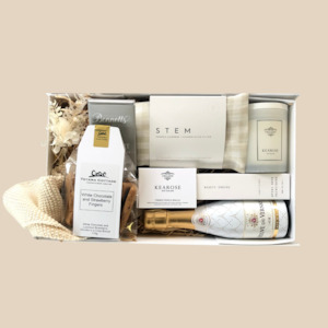 Mother S Day 2021: A White Beauty