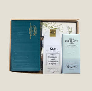 Fathers Day 2026: Dad's Snacks Mini Box - FATHER'S DAY | PREORDER