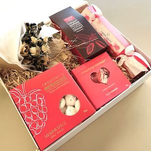 For Her: Raspberry Beret