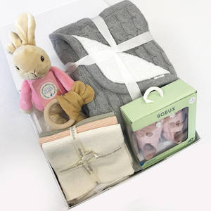 Mums Bubs: Flopsy Bunny & Blanket Box