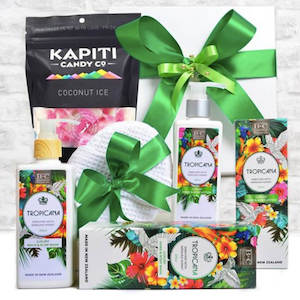 Mothers Day: A Little Trip to the Tropics Gift Box