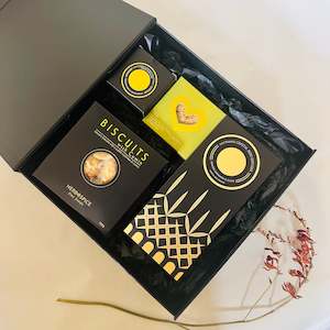 Luxe Home Freshener & Treats Set