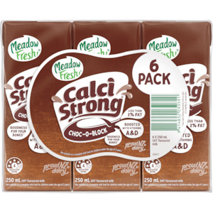 Milky Delight: Meadow Fresh UHT Calci Strong Choc 250mlx6