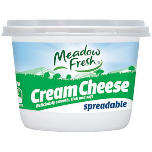 Cheeze Paneer Eggs: Meadow Fresh Cream Cheese Spreadable 250g