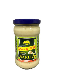 Ginger Garlic Pastes: PP Garlic Crushed 750g