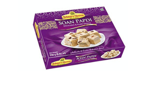 Gajak Chikki Laddoo: Rehmat-e-Shereen Soan Papdi