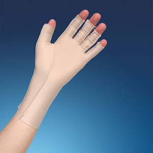 Scars: Universal Oedema Glove
