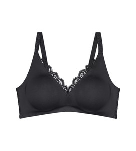 Triumph Amourette Minimiser Wireless Bra