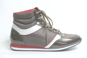 White Sneaker: Piccadilly 968002-744 Women Sneaker Military