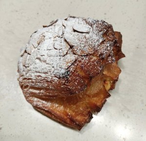 Products: Almond Bear Claw - Breadhead