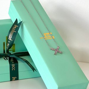 Kiss Pendant Necklace - Breast Cancer CURE