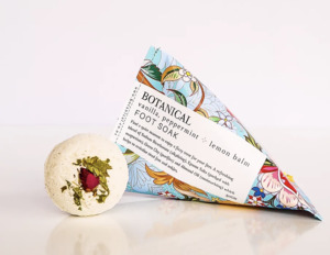 Products: Vanilla, Peppermint + Lemon Balm Foot Soak - Brenda's Beauty Bar