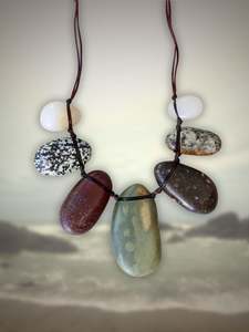 Aotearoa: Gem Stone Necklace Colourful