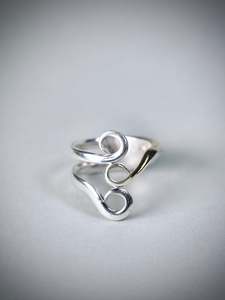Men: Swirled Ring, Medium
