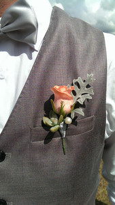 Products: Buttonholes, prices from. Briar Rose Flowers