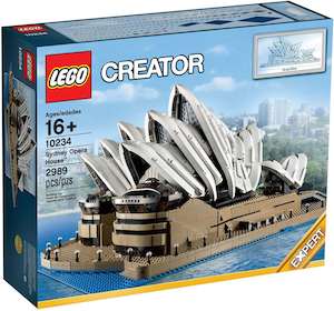 Creator Expert: LEGO Creator 10234 Sydney Opera House