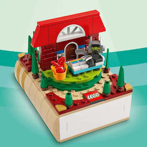 LEGO 6384693 Little Red Riding Hood Bricktober 2021