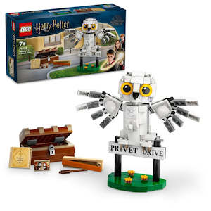 Lego Harry Potter: LEGO Harry Potter 76425 Hedwig at 4 Privet Drive