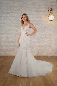 7840 | Stella York