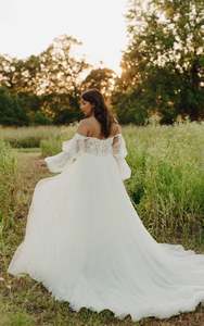 7573 | Stella York