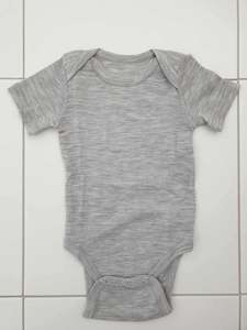 Merino: Fina Merino 100% Extra Fine Merino Short Sleeve Bodysuit Grey