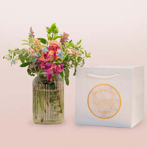 Mother’s Day Vase Bouquet