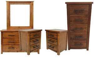 Bedroom: Woodgate Bedroom Set of 4
