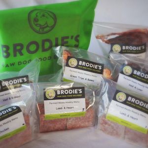 Products: Dogs Reduced Allergen Weekly Meal Bag
