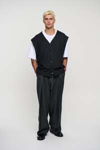 Cassius Knitted Vest Black