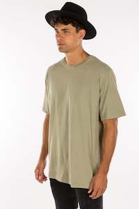 Just Landed: Relaxed Tee Stone Khaki