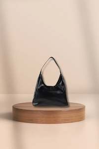 Womens Wallets And Belts: Jami Slouch Tote Black Crinkle