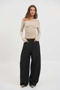 Bayse: Yani Top Almond