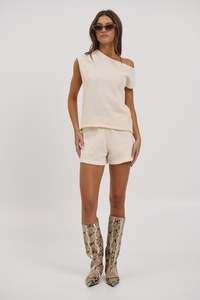 Womens Shorts: Kinny Short Cream