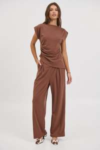 Womenssale: Sara Pant Chocolate - FINAL SALE