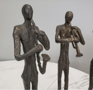 25451 Bronze Musican 40 x 40 x 180H