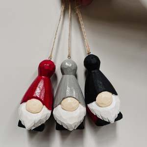 24261 Wooden Sleepy Santa 40 x 40 x 40