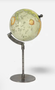 Castor Globe on Stand