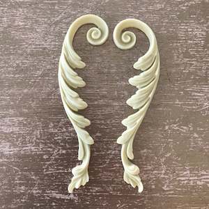 Scrolls: SC14 Large Neoclassical Scrolls