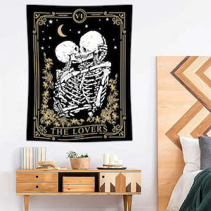 Lucky 13: The Kissing Lovers Tapestry