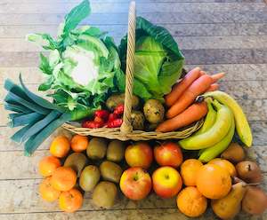 Fruit Vegetables: Medium Fruit & Vege Box