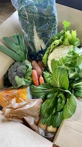 Fruit Vegetables: Small Fruit & Vege Box